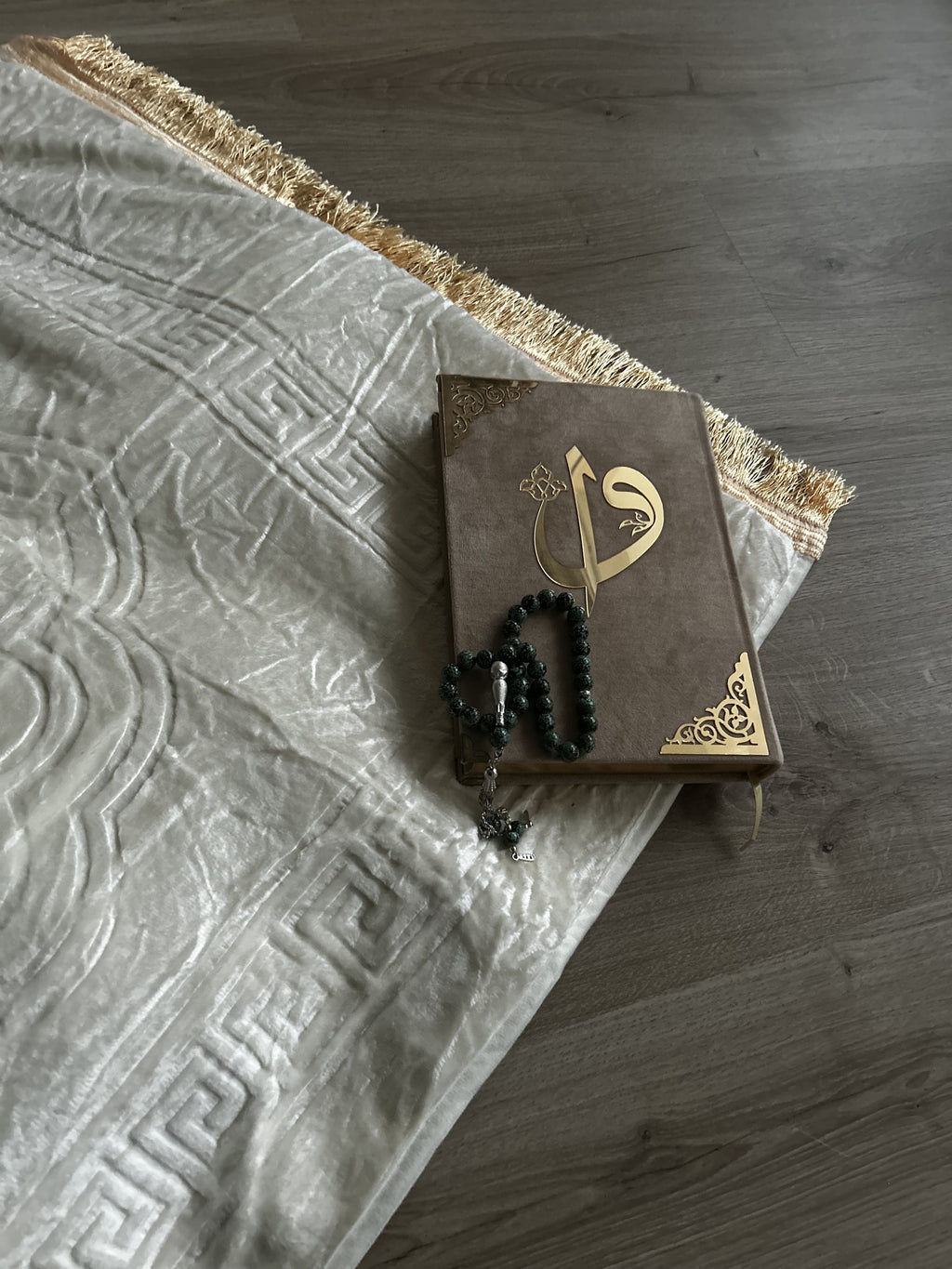 Ergonomic Prayer Mat with Raised Cushion