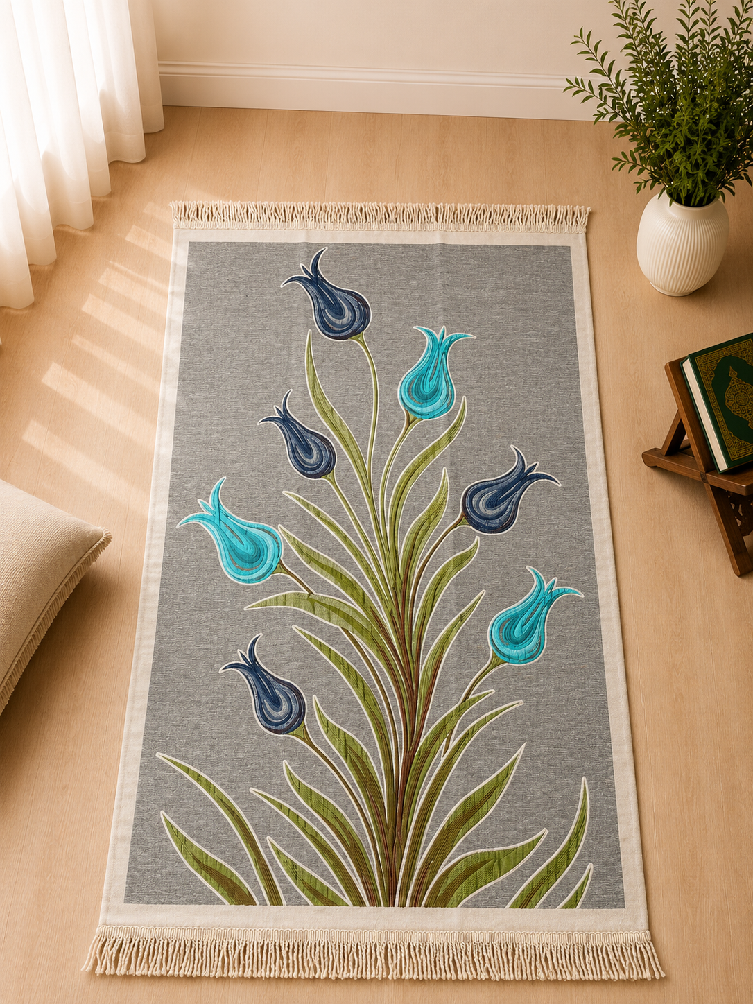 NUSUKI Turkish Embroidered Floral Prayer Mat - Tulip