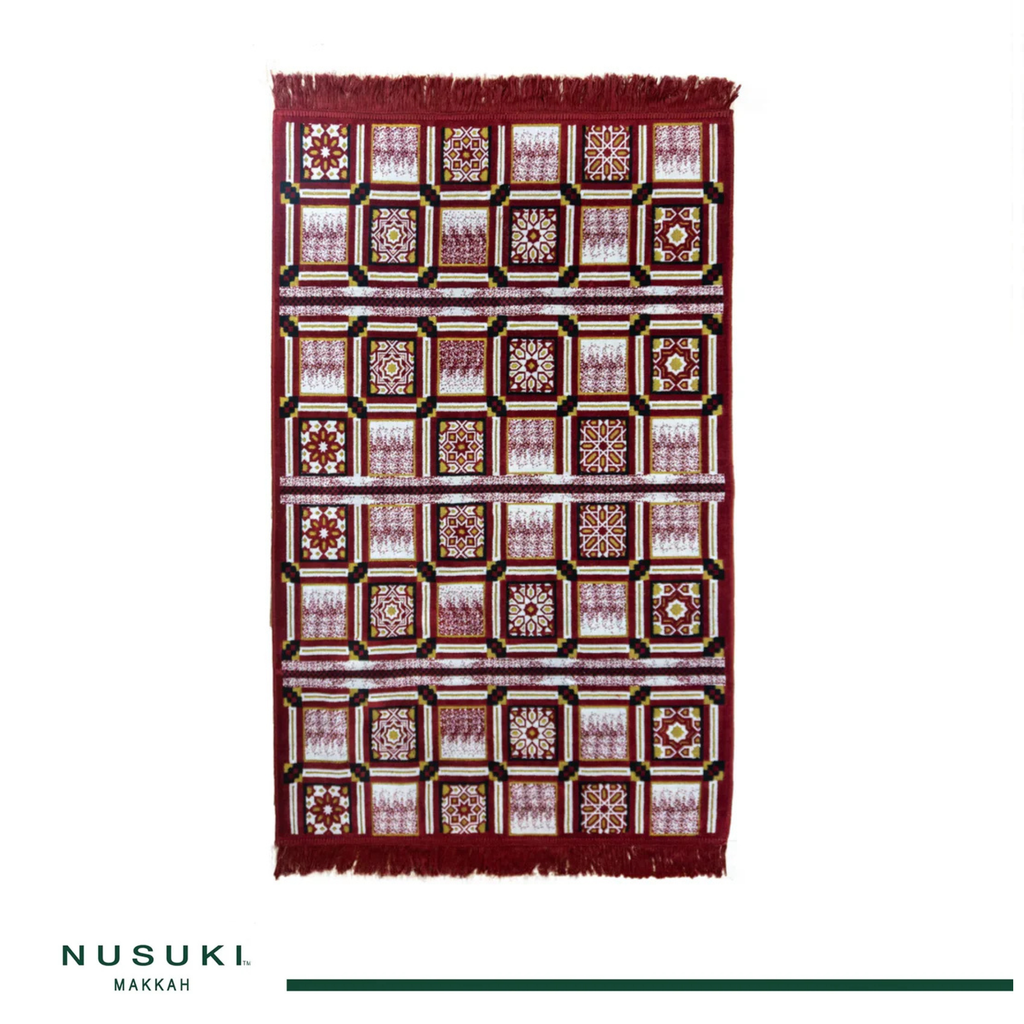 Minwal Al Mutamayiza XXL Red Prayer Mat For Men & Women